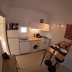 Апартаменты * * * Donjon Du Bijoutier * * * Wifi+clim+terrasse Бокер