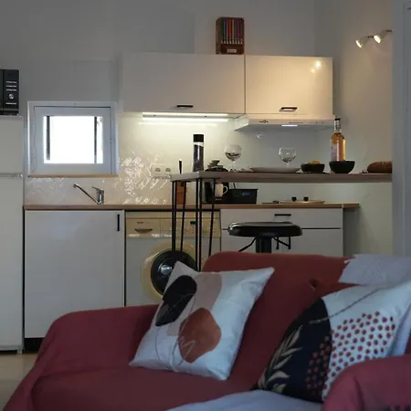 Lägenhet * * * Donjon Du Bijoutier * * * Wifi+clim+terrasse Beaucaire (Gard)