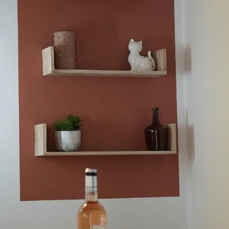 Lägenhet * * * Donjon Du Bijoutier * * * Wifi+clim+terrasse *