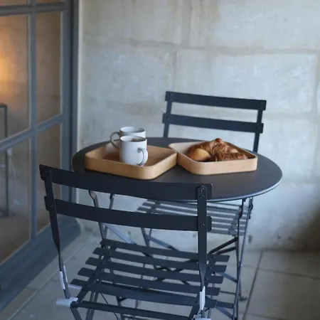* * * Donjon Du Bijoutier * * * Wifi+clim+terrasse